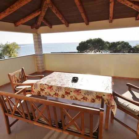 Apartments Zambratija With Sea View מראה חיצוני תמונה