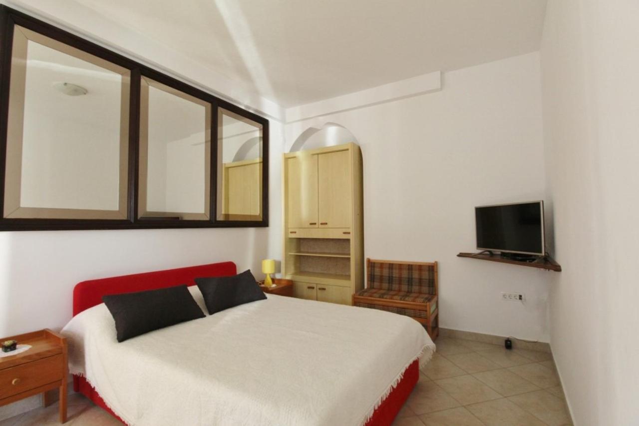 Apartments Zambratija With Sea View מראה חיצוני תמונה