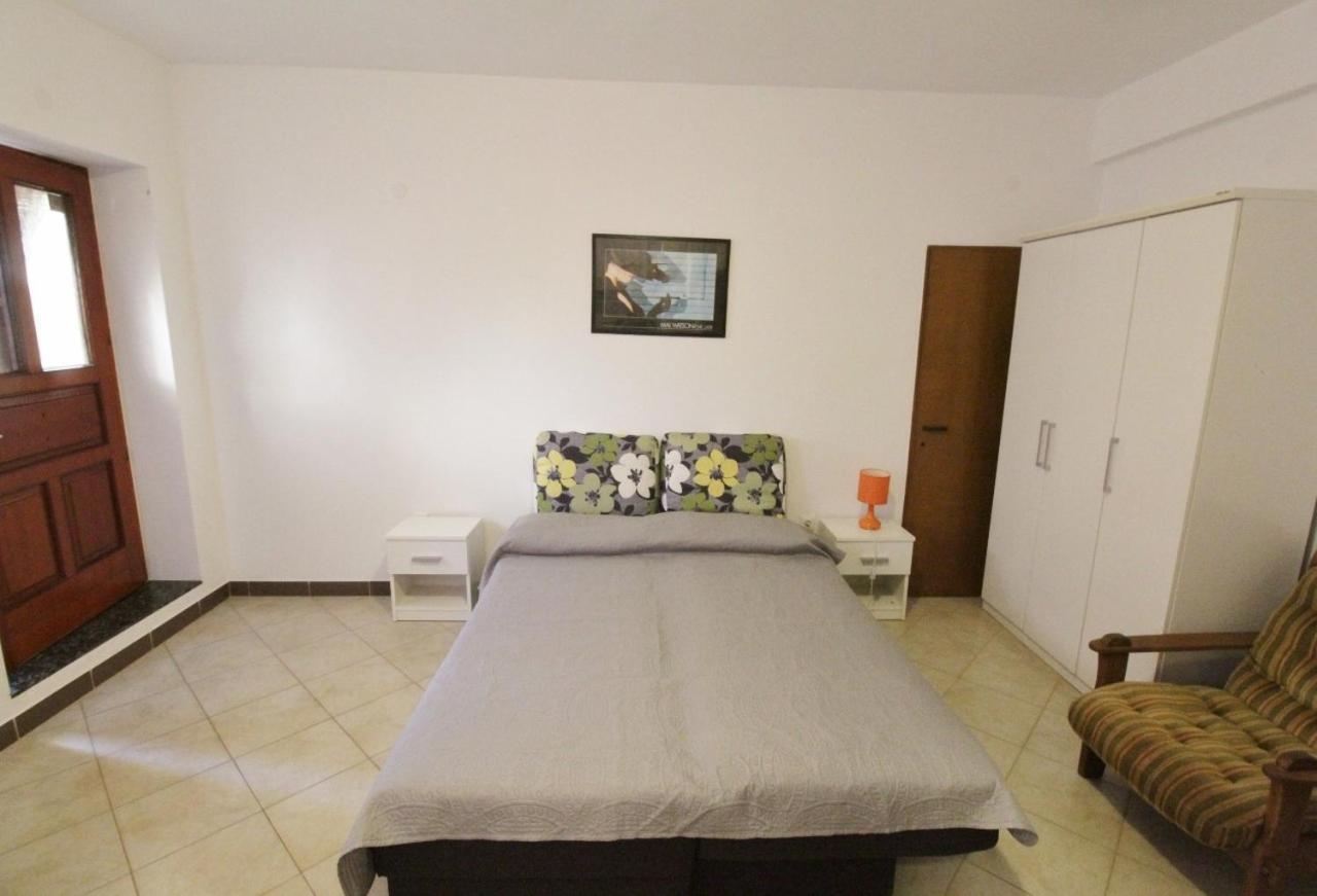 Apartments Zambratija With Sea View מראה חיצוני תמונה